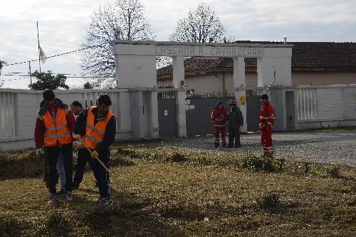 Avvio lavori di disboscamento e pulizia del sito dell'ex Caserma Cavarzerani - Udine, 05/02/2018